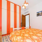 194 - A Casa Di Andrea, Cavi Di A 80metri Dal Mare - Parcheggio Privato Solo Per Auto Di Dimensioni Ridotte O Moto 拉瓦尼亚
