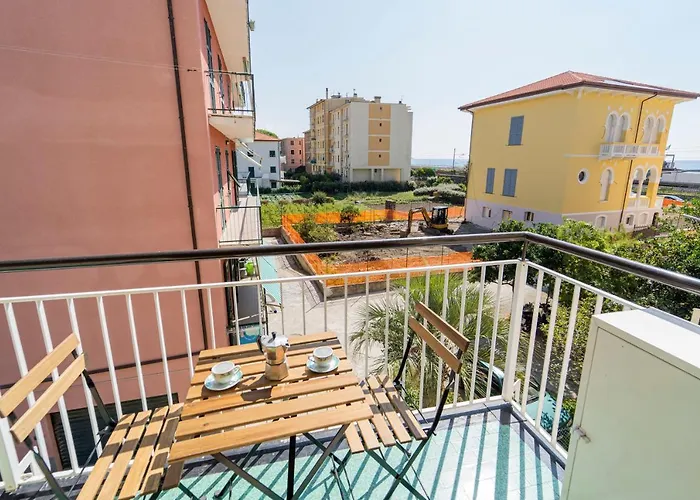 194 - A Casa Di Andrea, Cavi Di A 80metri Dal Mare - Parcheggio Privato Solo Per Auto Di Dimensioni Ridotte O Moto Apartamento Lavagna